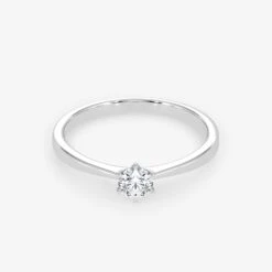 Solitaire 0.25 Carat Brilliant Cut Diamond 18K Gold Ring